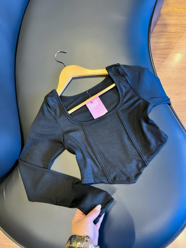 CROPPED BARBATANA MANGA LONGA PRETO