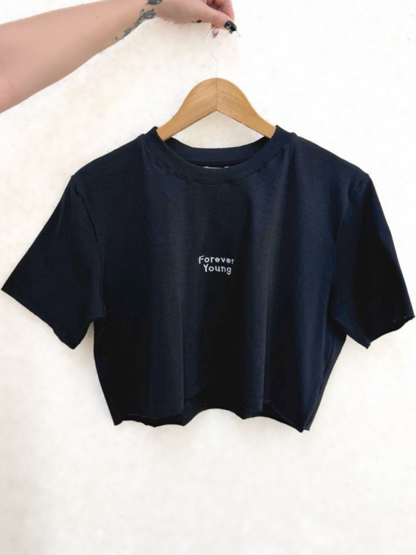 LONG CROPPED BORDADO ALGODÃO PRETO